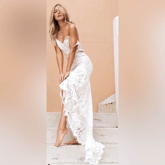 Lulus Flynn Antique White Over Nude Embroidered Lace Wedding Dress w Mini Train - Picture 13 of 15